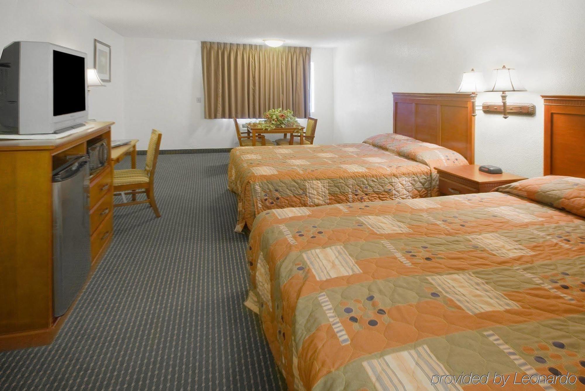 Americas Best Value Inn&Suites-East Bakersfield Zimmer foto