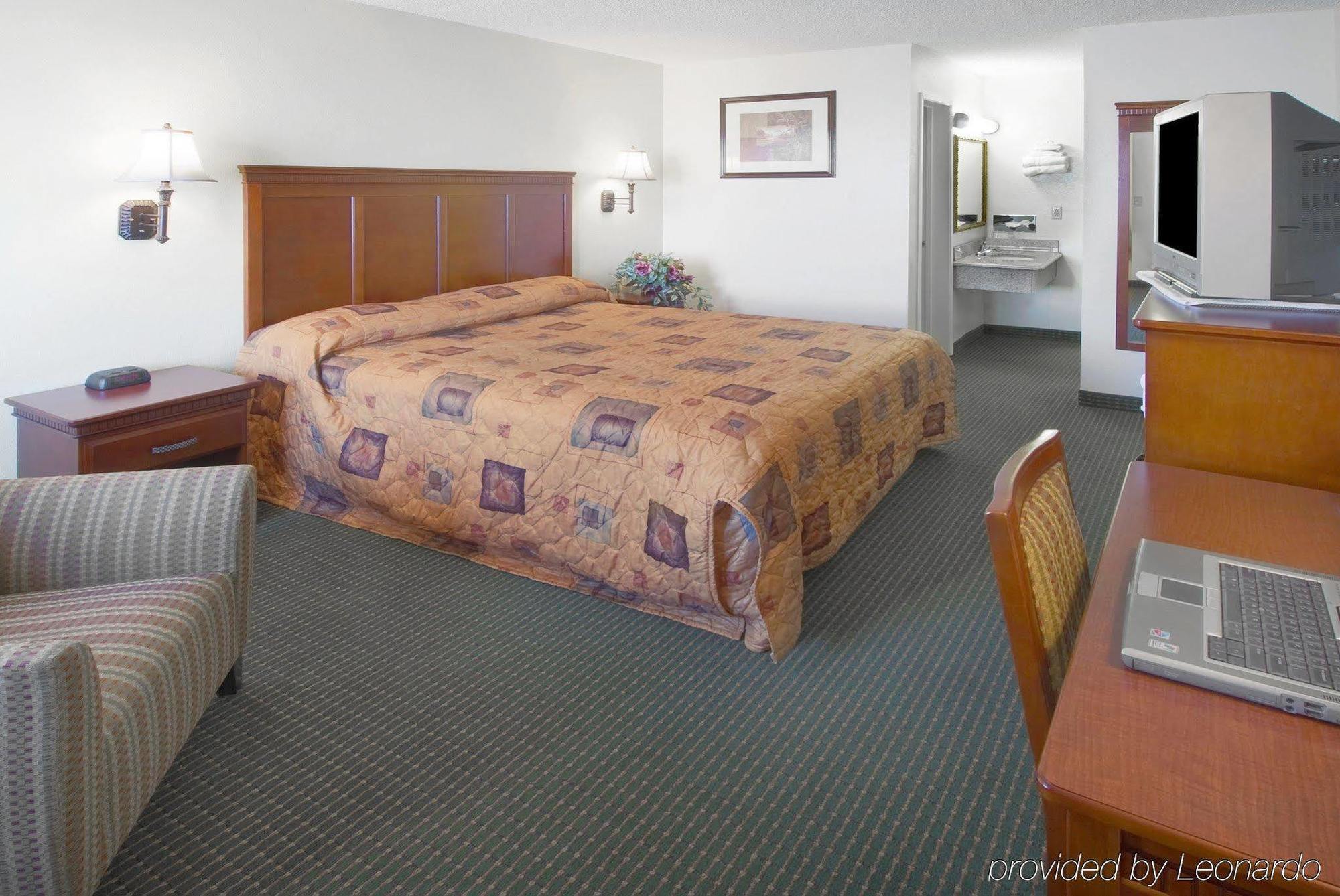 Americas Best Value Inn&Suites-East Bakersfield Zimmer foto